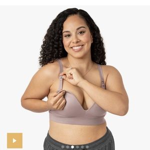 Kindred Bravely The Minimalist Maternity and Nursing Plunge Bra. Size medium.